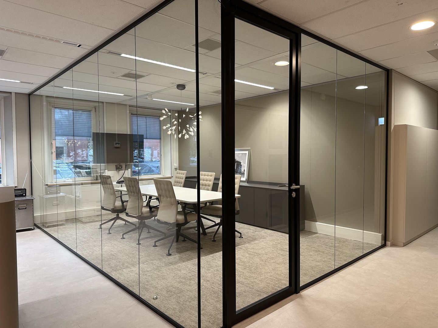 Bekijk foto 3 van Wilhelminakanaal Zuid 110