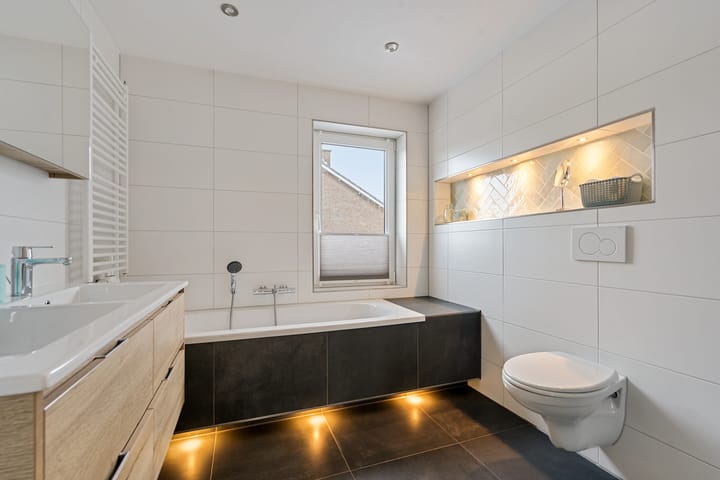 Foto 35 van Binderstraat 46