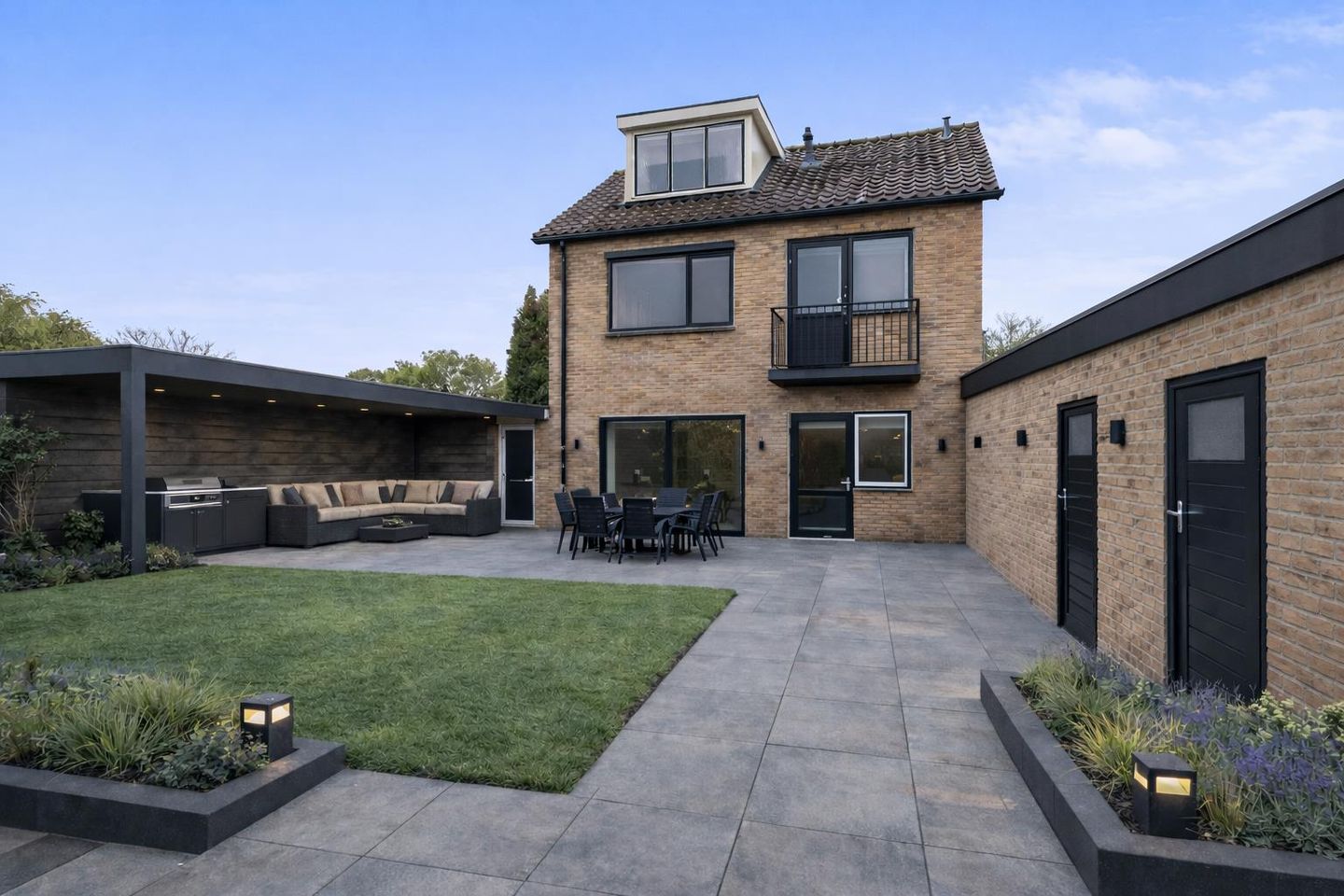 Foto 5 van Larixlaan 29