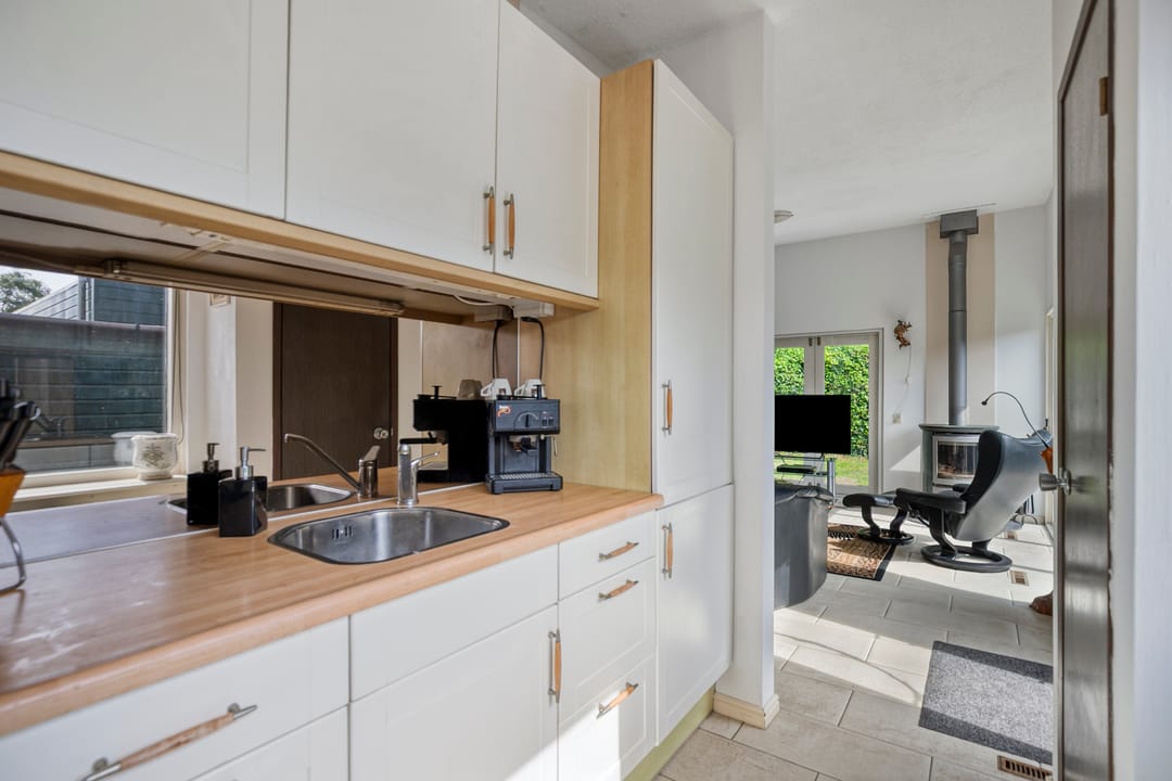 Photo 13 of Duinschooten 12-331