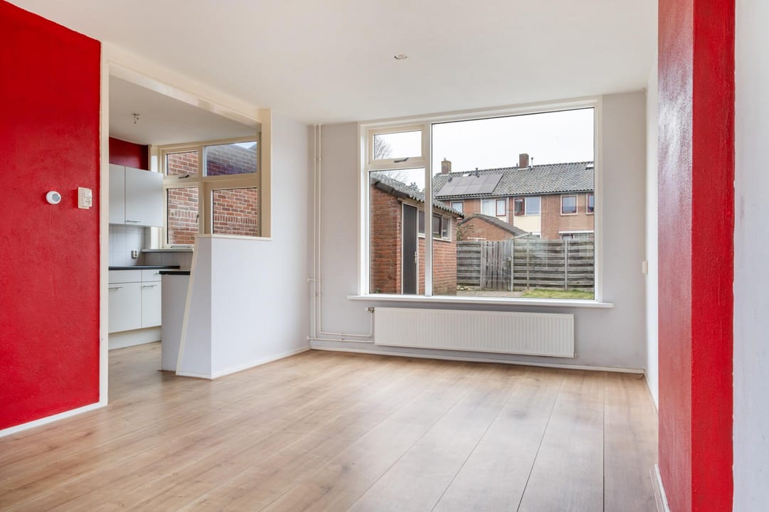 Foto 8 van van Limburg Stirumstraat 3