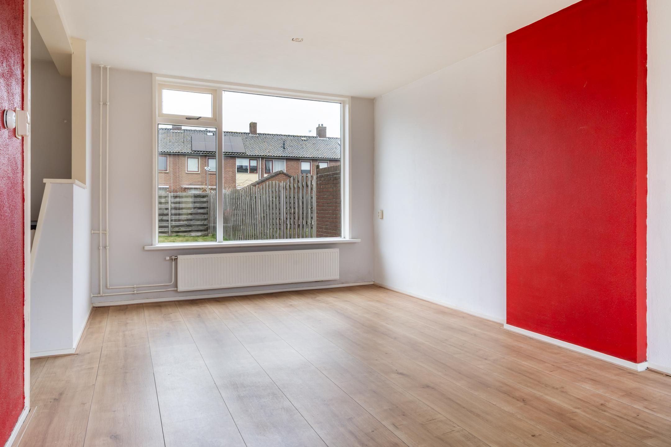 Foto 9 van van Limburg Stirumstraat 3