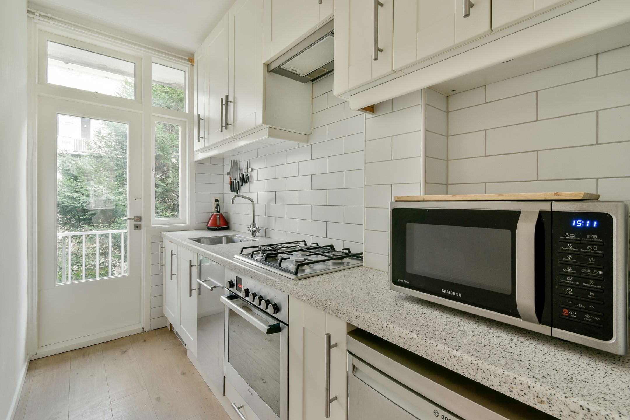 Photo 12 of Katwijkstraat 22-1