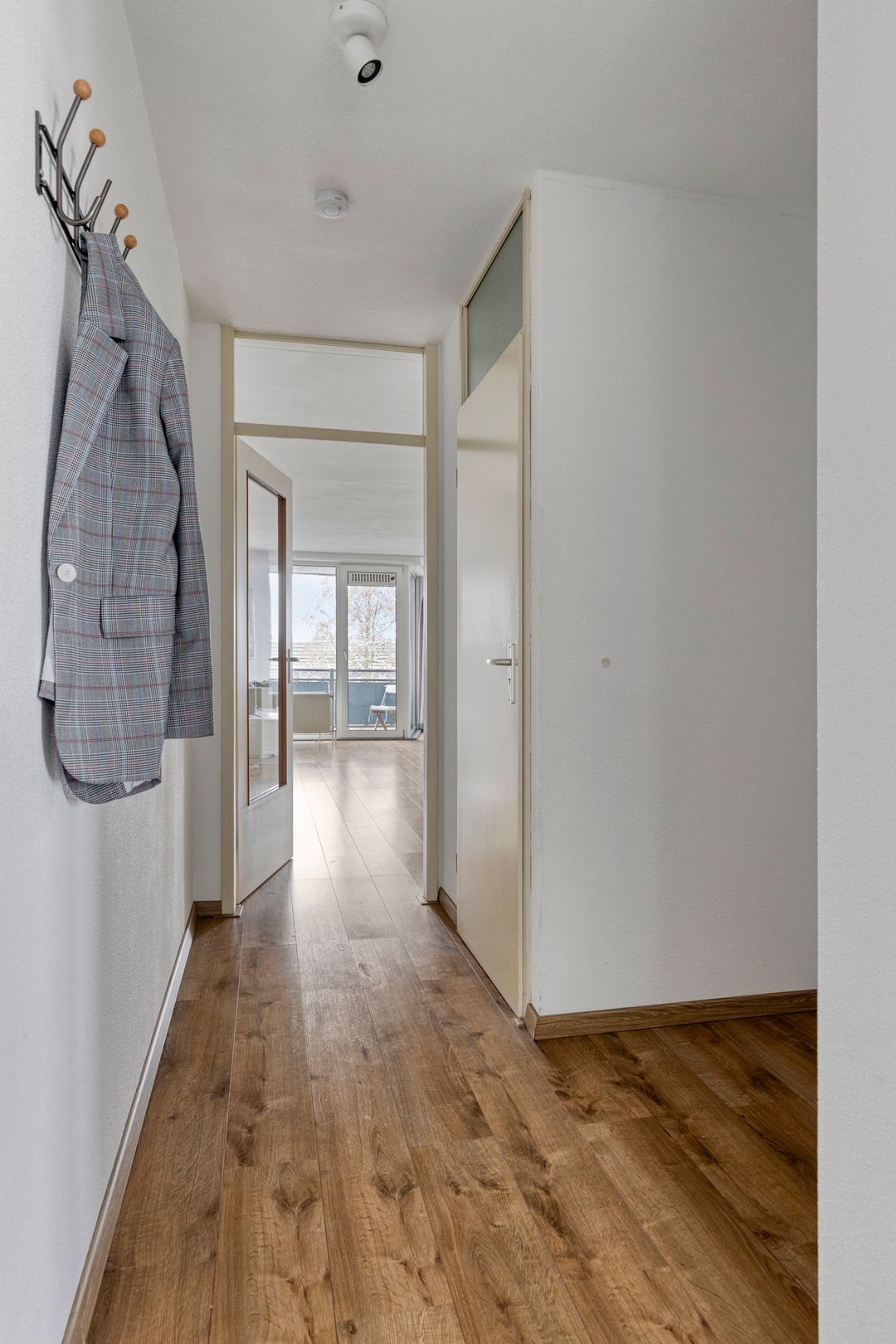 Foto 13 van Leenderweg 60-B