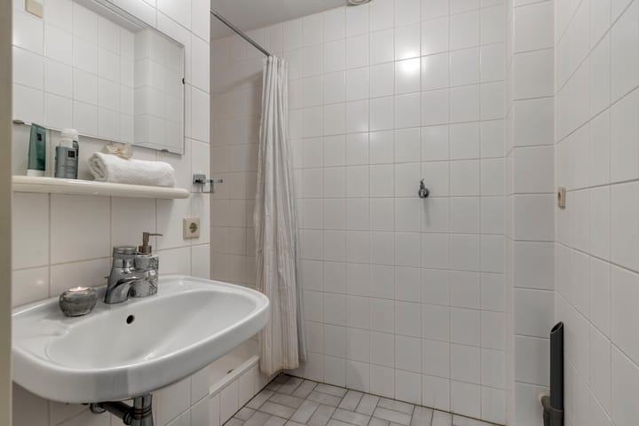 Foto 29 van Leenderweg 60-B