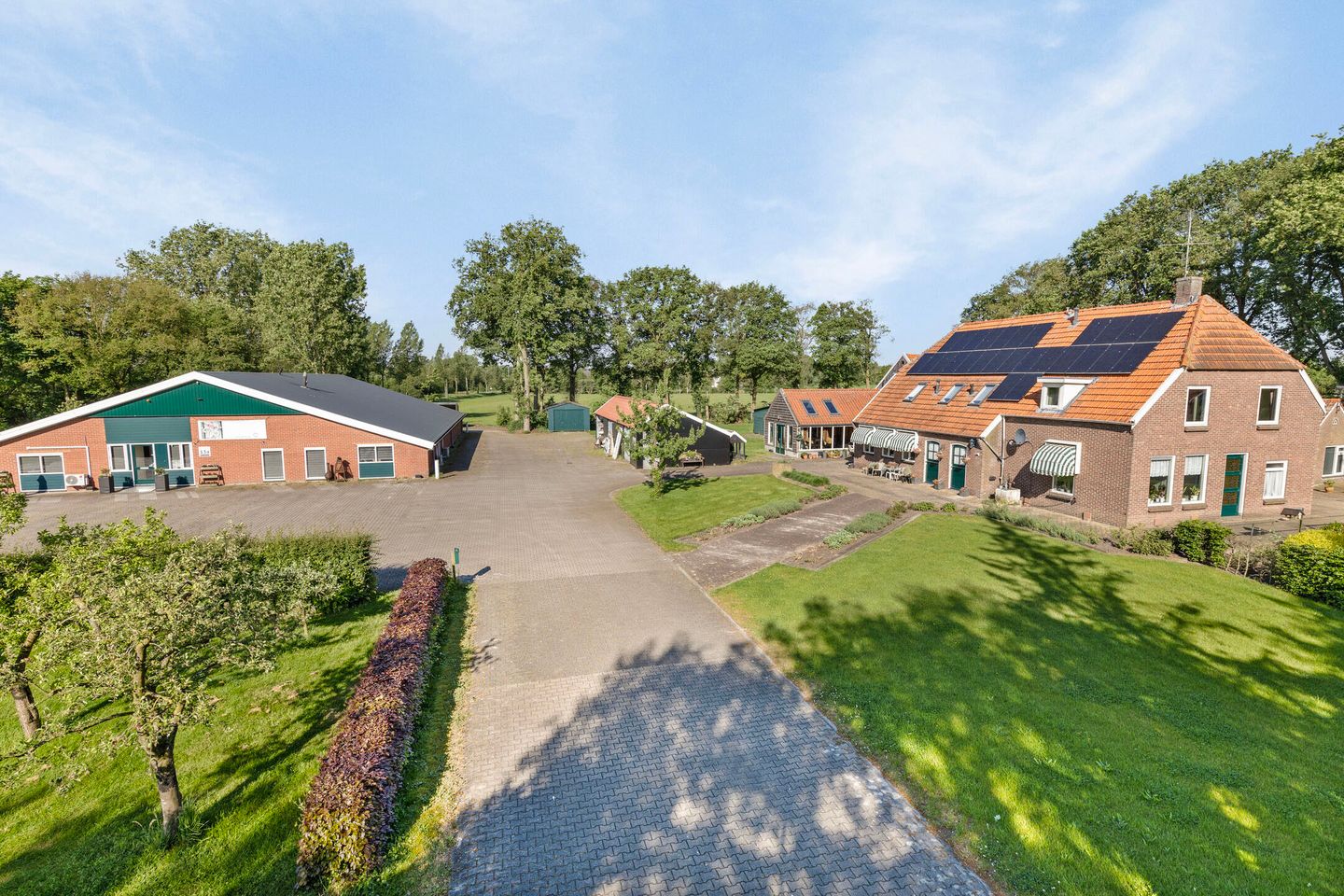 View photo 5 of Veenweg 13-15