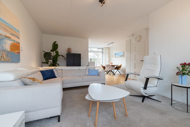 Foto 9 van van Wassenaerplein 22