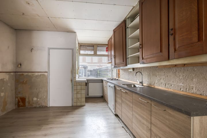 Foto 8 van Graaf van Bloisstraat 84