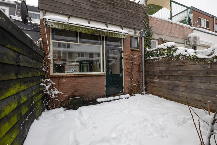 Foto 13 van Graaf van Bloisstraat 84