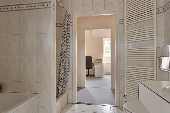 Photo 25 of Veenweg 15