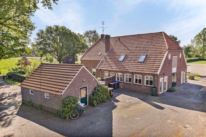 Photo 45 of Veenweg 15