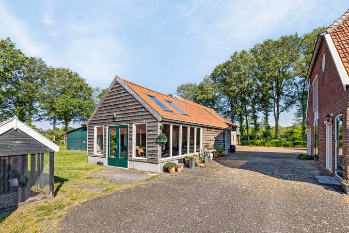 Photo 50 of Veenweg 15