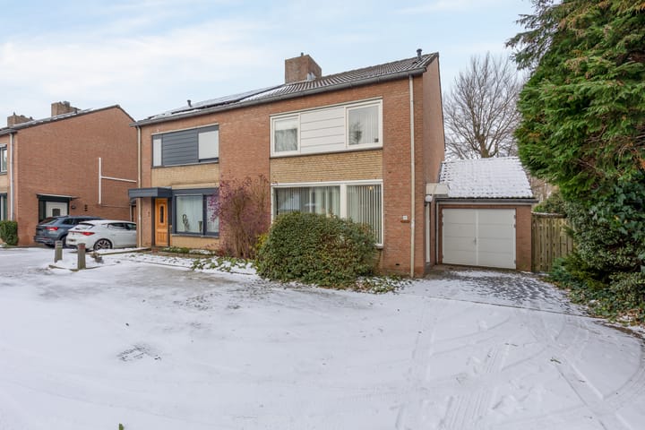 Foto 1 van Pieter de Hoogstraat 9