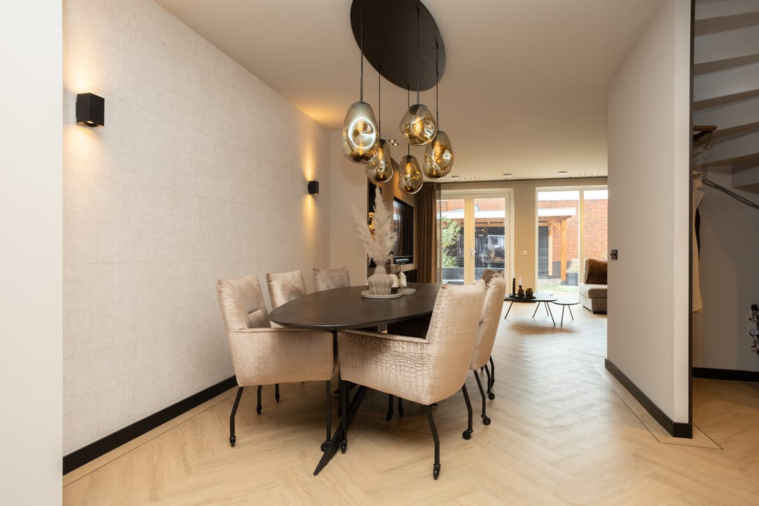 Foto 22 van André van den Heuvelstraat 8