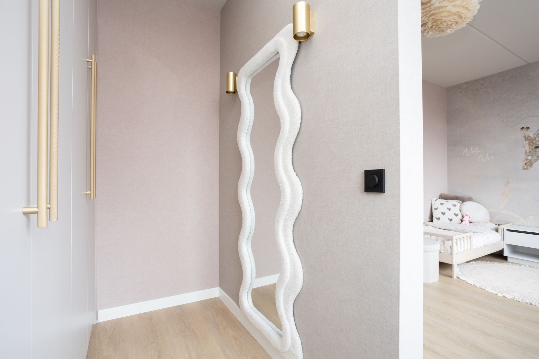 Foto 45 van André van den Heuvelstraat 8