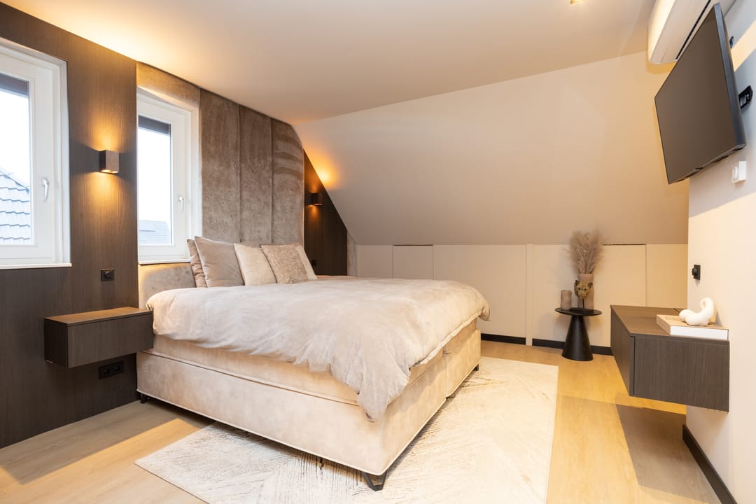 Foto 52 van André van den Heuvelstraat 8