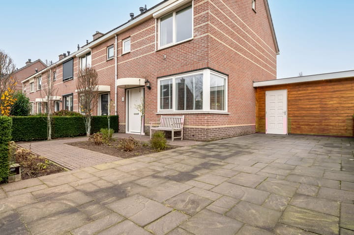 Foto 3 van Meerkoetstraat 24