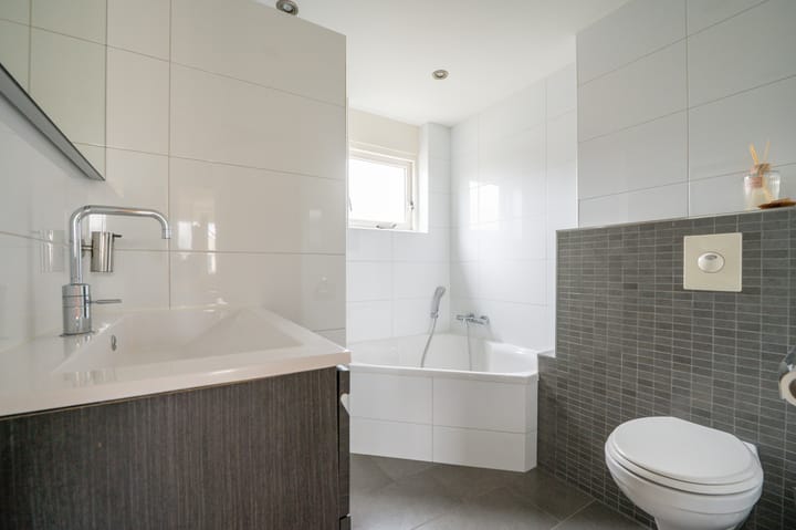 Foto 26 van Meerkoetstraat 24