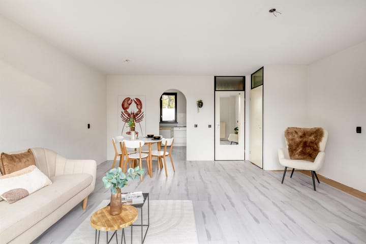 Foto 10 van Glenn Millerweg 151