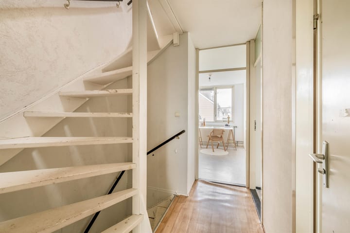 Foto 17 van Glenn Millerweg 151