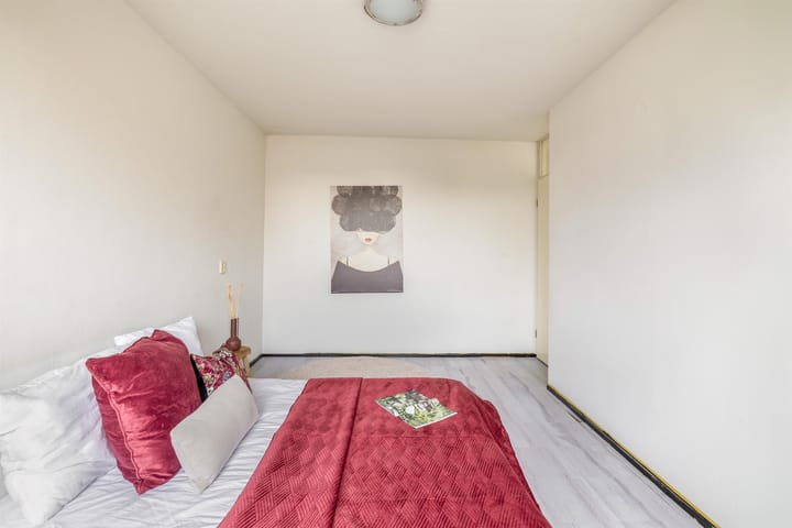 Foto 24 van Glenn Millerweg 151