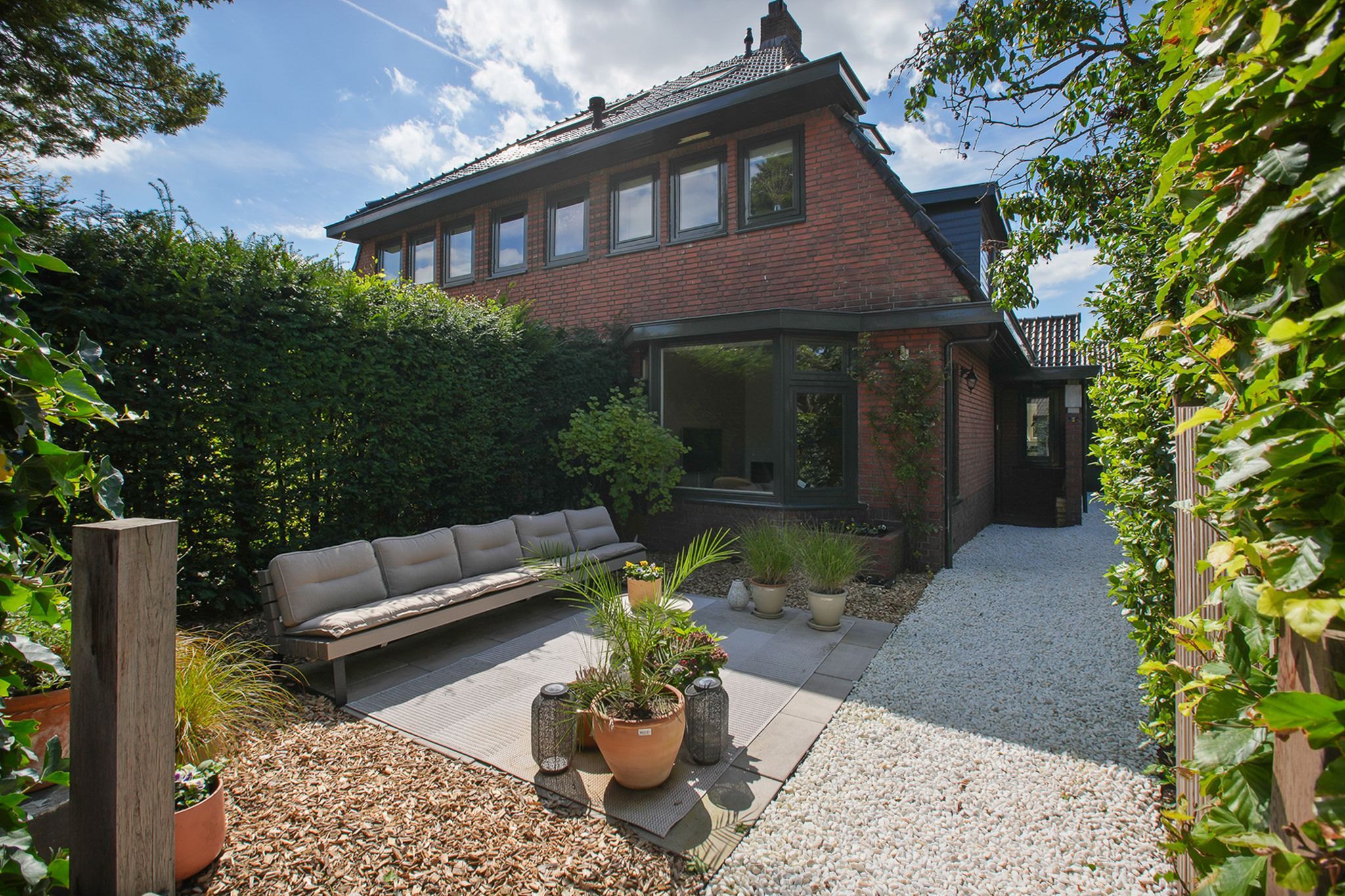 Buying a house in The Netherlands., Koningin Julianastraat 5