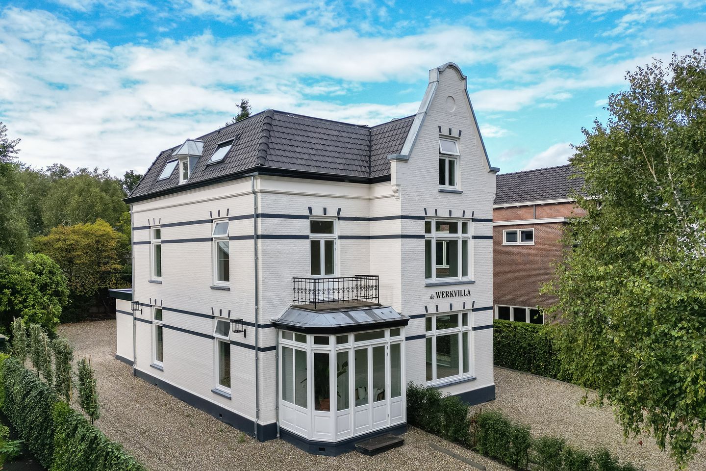 Bekijk foto 1 van Graaf Florislaan 40