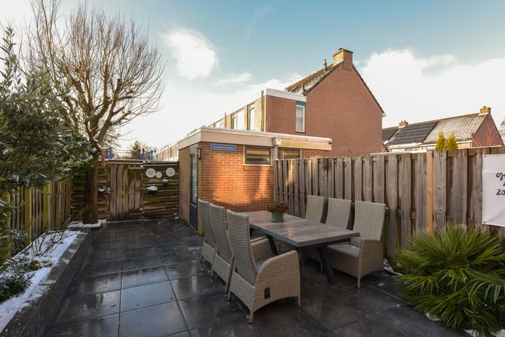 Foto 20 van Klaproos 15