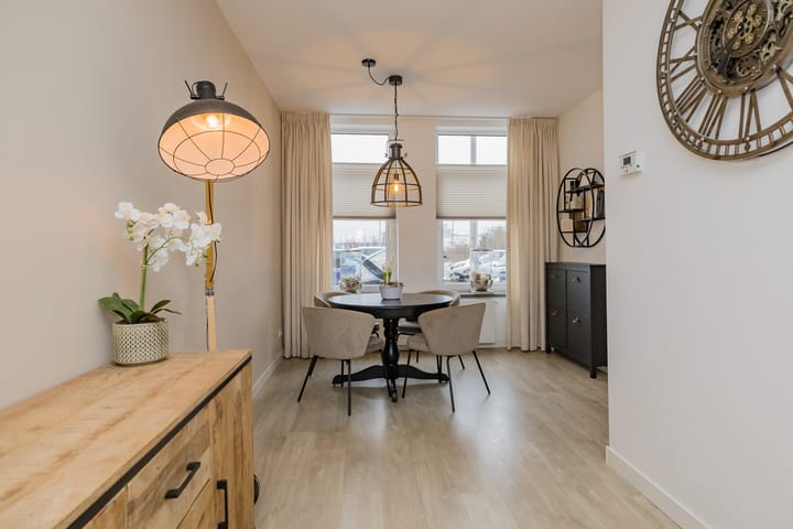 Photo 10 of IJmuiderstraatweg 65