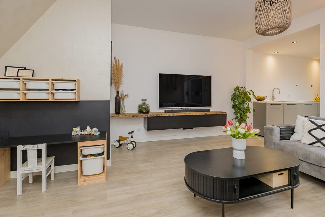 Foto 16 van IJmuiderstraatweg 65