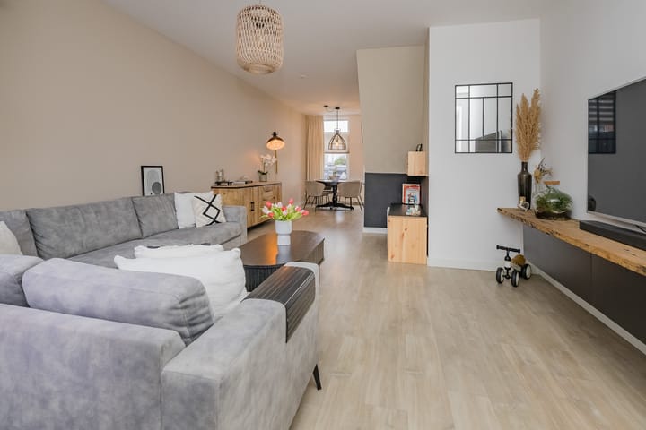 Photo 17 of IJmuiderstraatweg 65