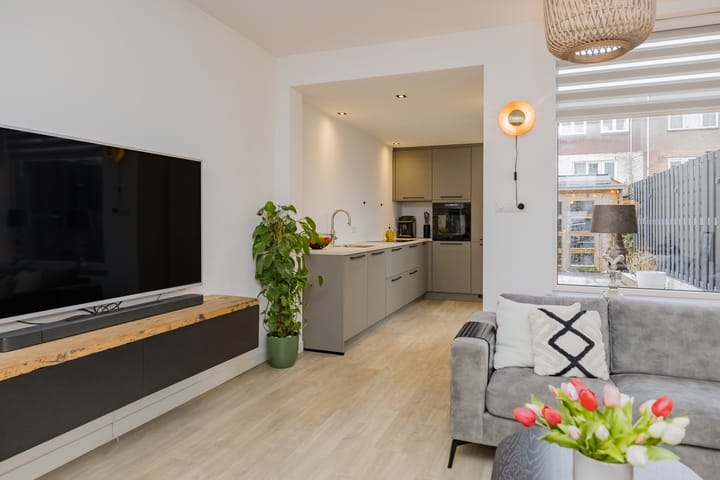 Photo 20 of IJmuiderstraatweg 65