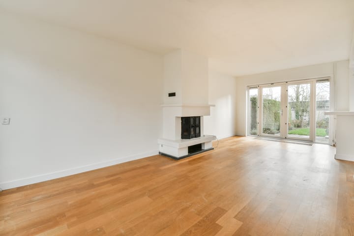 Foto 8 van Van IJsendijkstraat 114