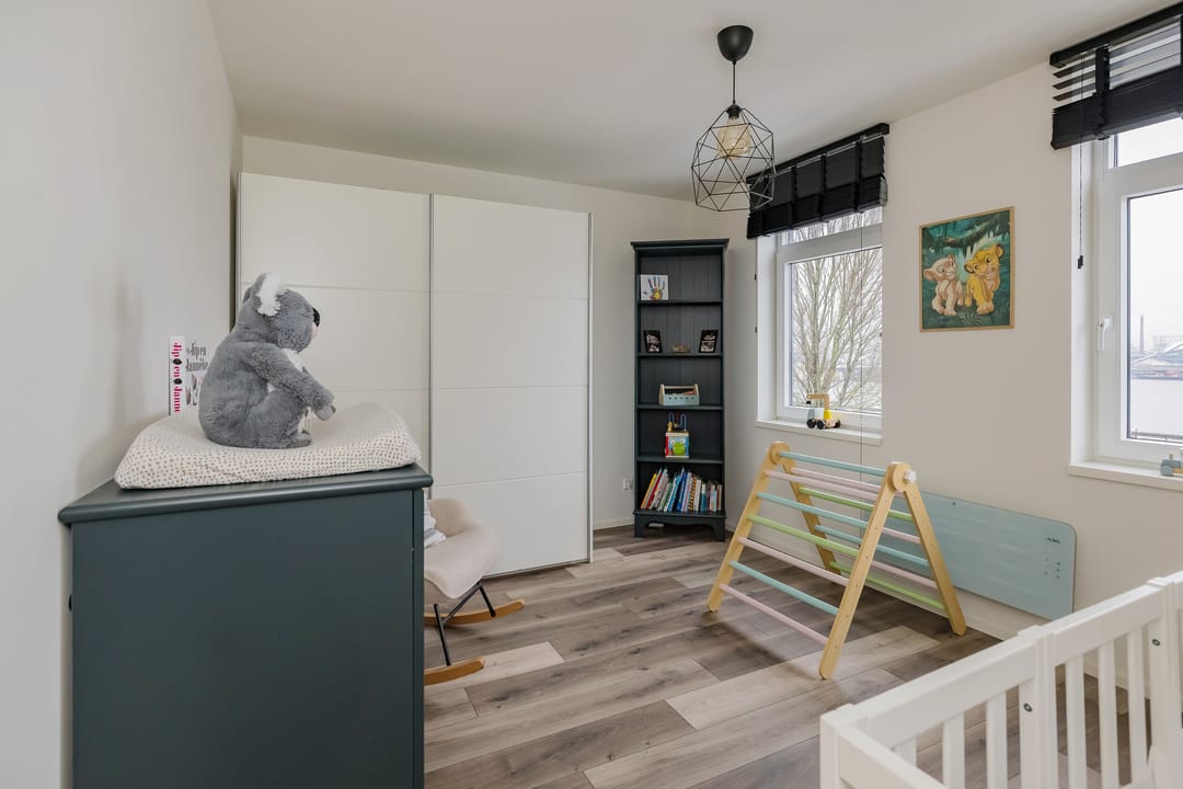 Foto 43 van IJmuiderstraatweg 65