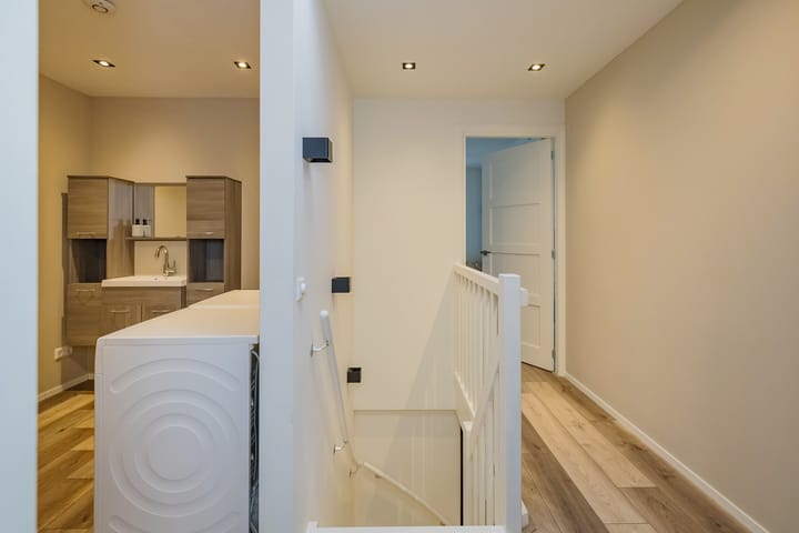 Photo 46 of IJmuiderstraatweg 65