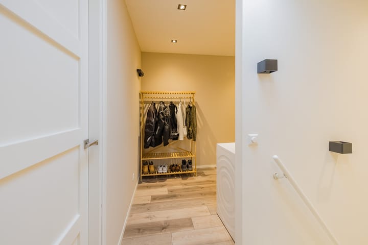 Photo 49 of IJmuiderstraatweg 65