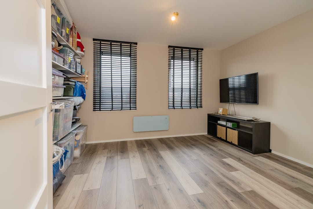 Foto 52 van IJmuiderstraatweg 65