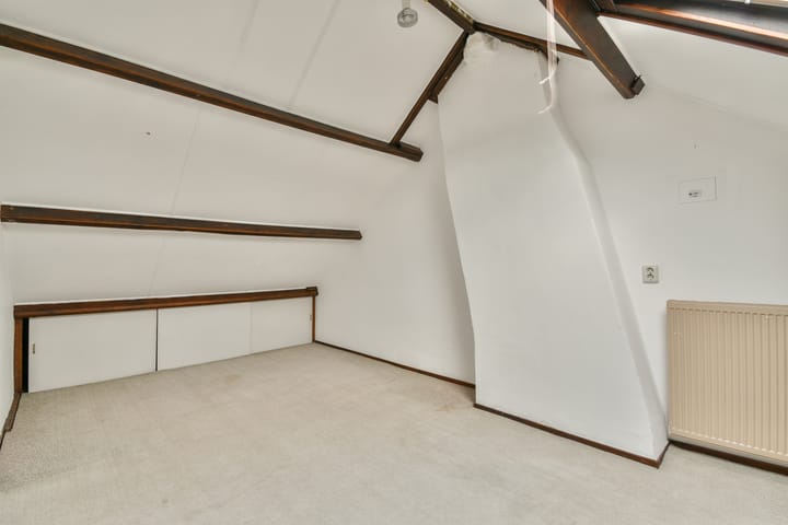 Foto 25 van Van IJsendijkstraat 114