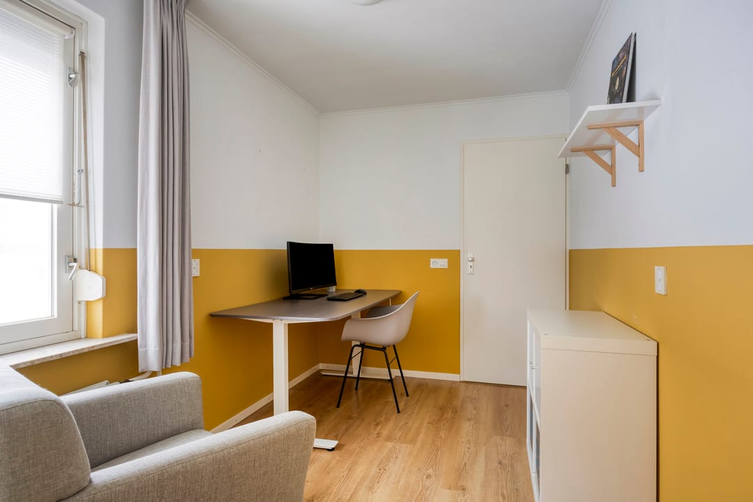 Photo 17 of Dokter Luijckxstraat 9