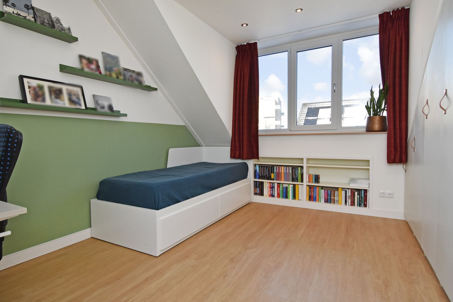 Foto 49 van Ockenburger Tientweg 12