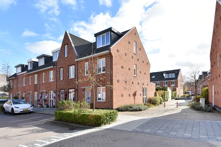 Foto 54 van Ockenburger Tientweg 12