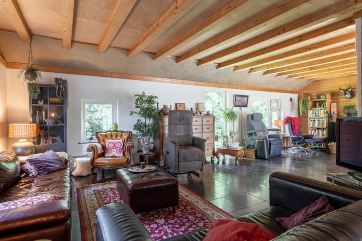 Foto 10 van Hoofdweg 2