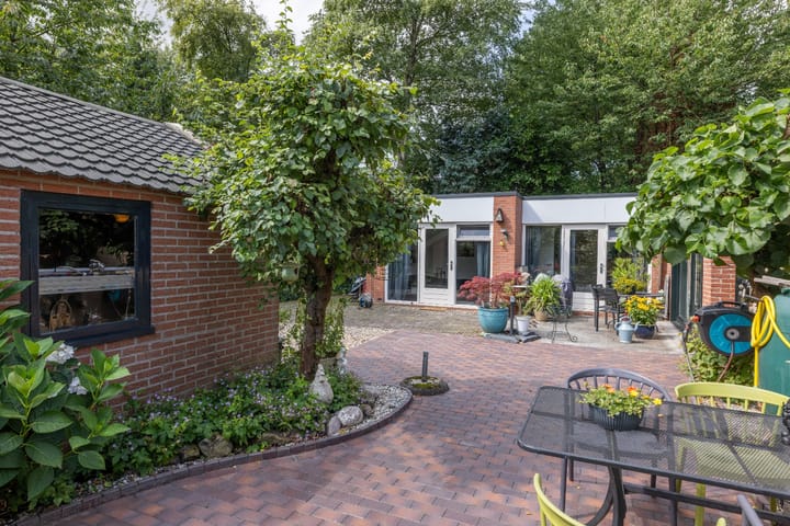 Foto 36 van Hoofdweg 2