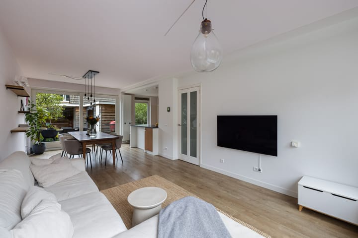 Photo 2 of Klaproos 4