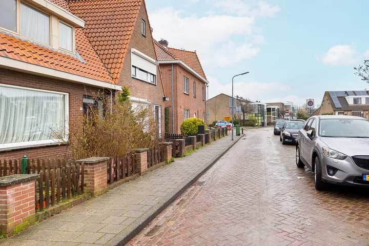 Foto 18 van Anjelierenlaan 99