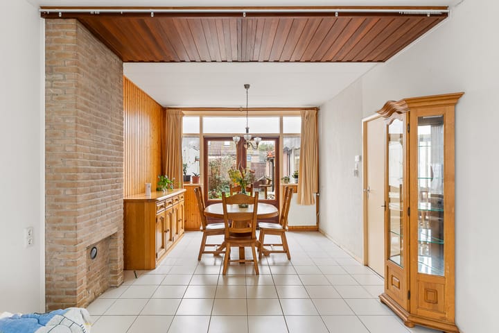 Foto 8 van Anjelierenlaan 99