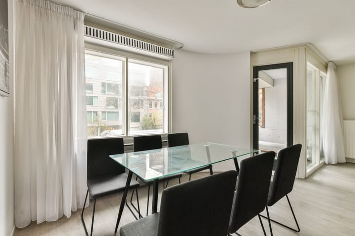 Foto 6 van Valkenburgerstraat 127