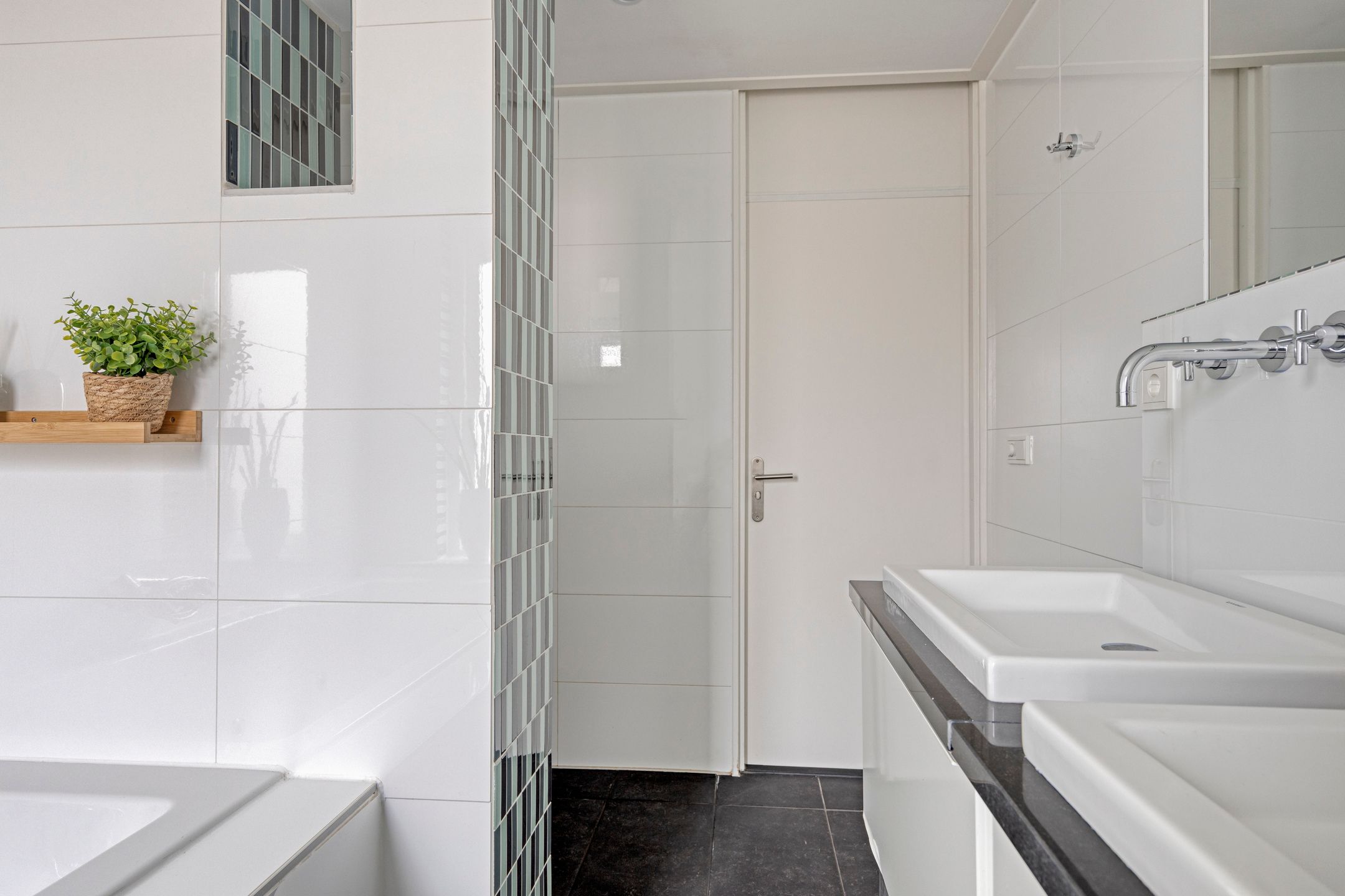 Foto 21 van W. v.d. Brinkstraat 77