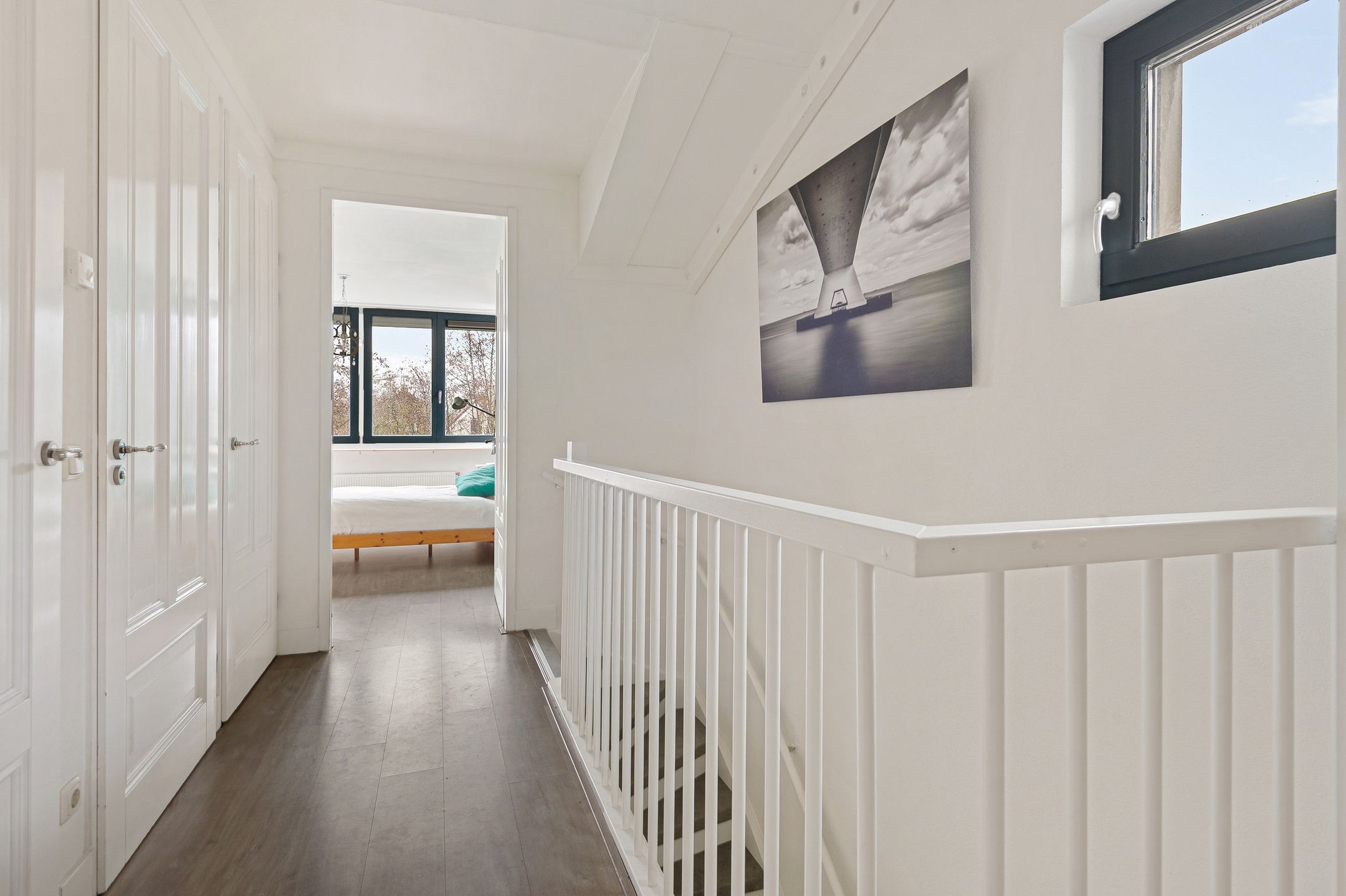 Photo 24 of Moermond 23