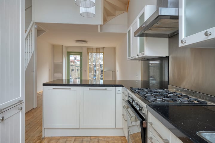 Foto 6 van Frederikstraat 57